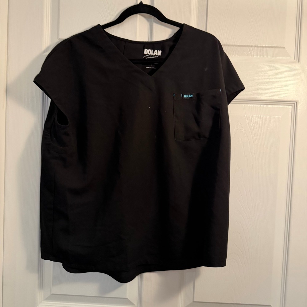 Dolan Cypress Oversized Scrub Top Black Large V-Neck Medical Healthcare Nurse
